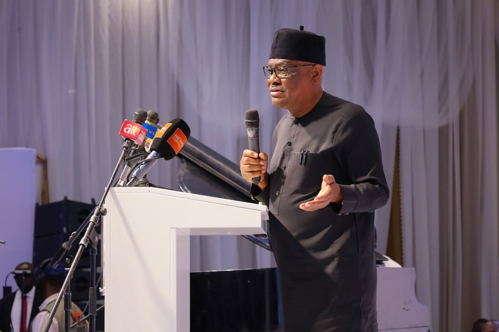 Wike, Umahi, others pay tribute to Senator Mpigi, say he lived a life of service, integrity
