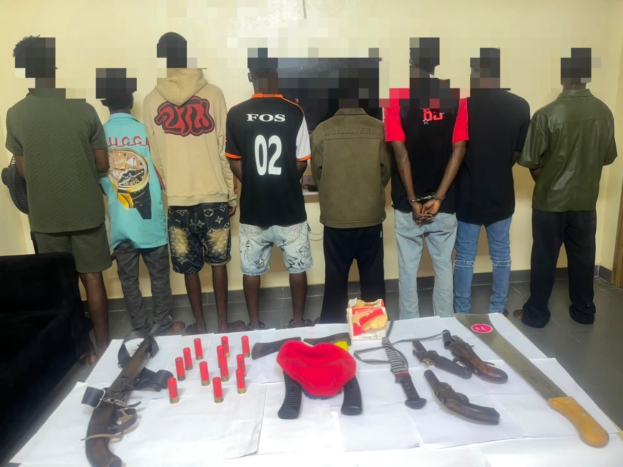 Oyo Police Smash Suspected Eiye Cult Hideout, Arrest 11 Students, Seize Guns and Axes