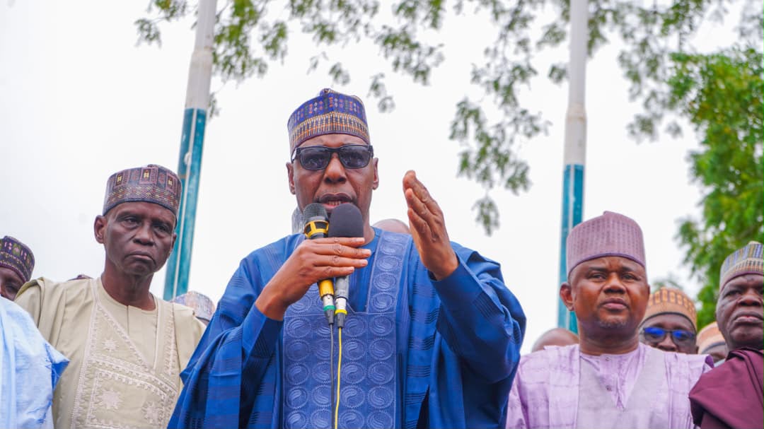 Borno State Governor, Babagana Zulum on Sunday defied a downpour to kick off the mobilisation of support for President Bola Ahmed Tinubu and the All Progressives Congress (APC) candidates ahead of the forthcoming elections.