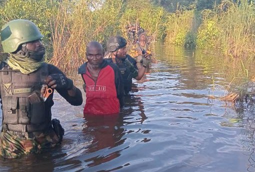 Troops raid terrorist's camp in Anambra, free 3 kidnap victims, seizes AK-47 rifles