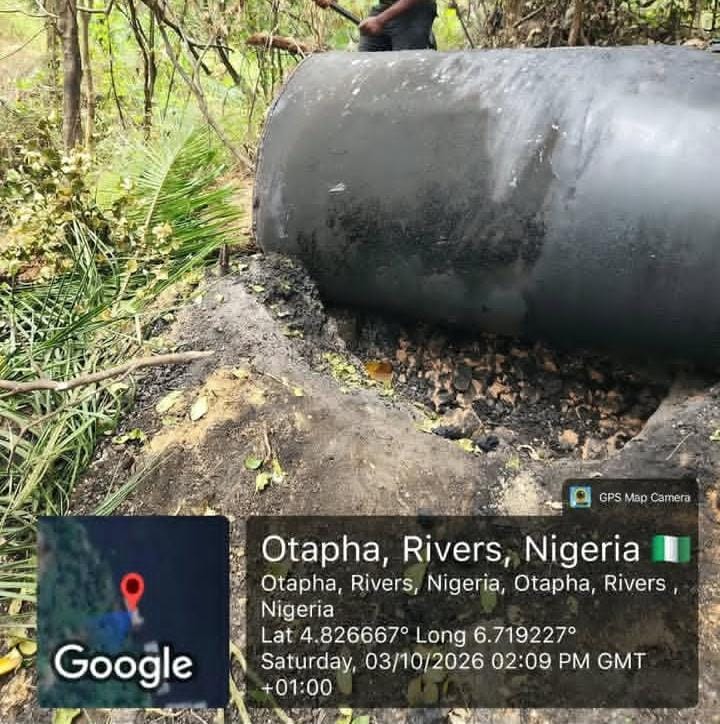Nigerian Navy disrupts 2 illegal refining sites, recover Nigerian Navy destroys 2 illegal refining in Rivers, recovers 58,000 litres