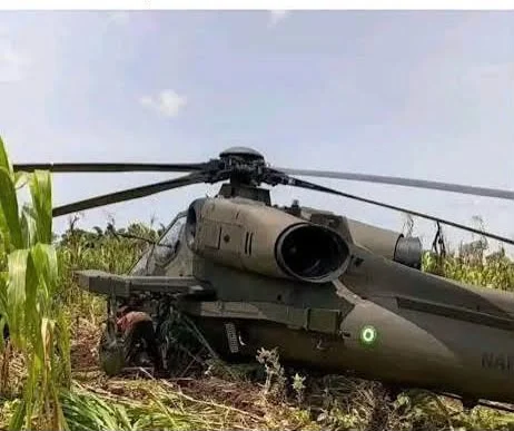 naf helicopter makes emergency landing https://themeridian.com.ng/naf-mourns-25-personnel-killed-in-ondo-plane-crash-releases-full-list-of-victim